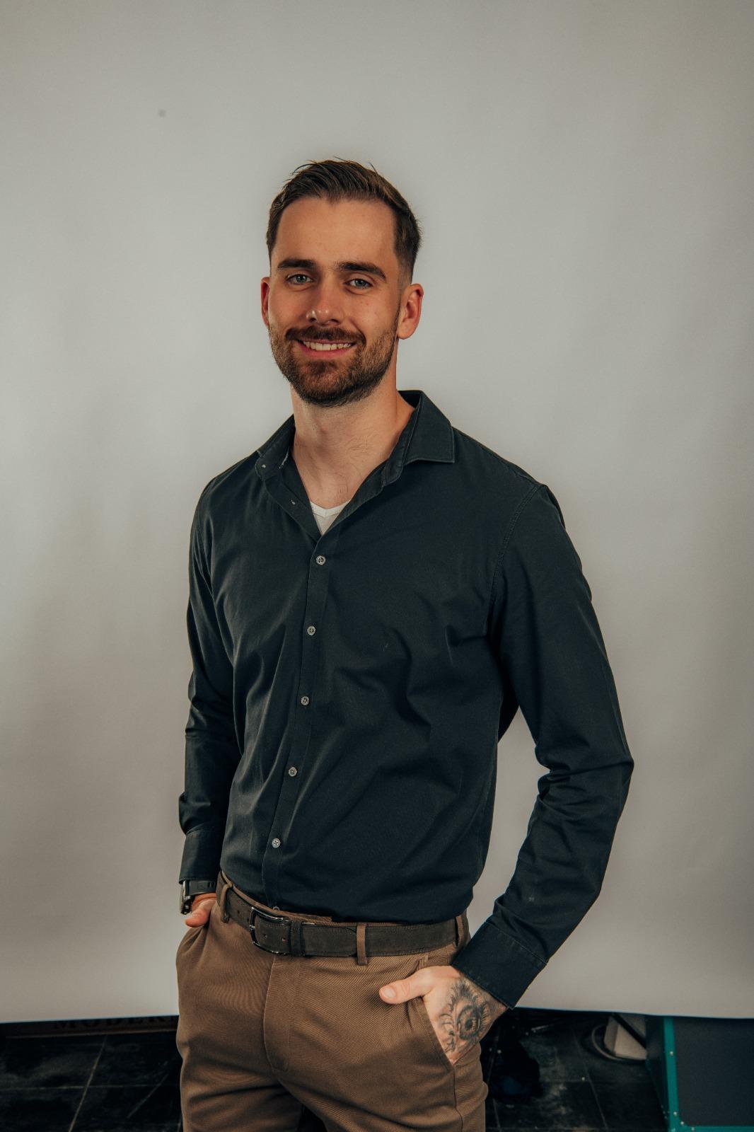 Tom – Founder / CEO